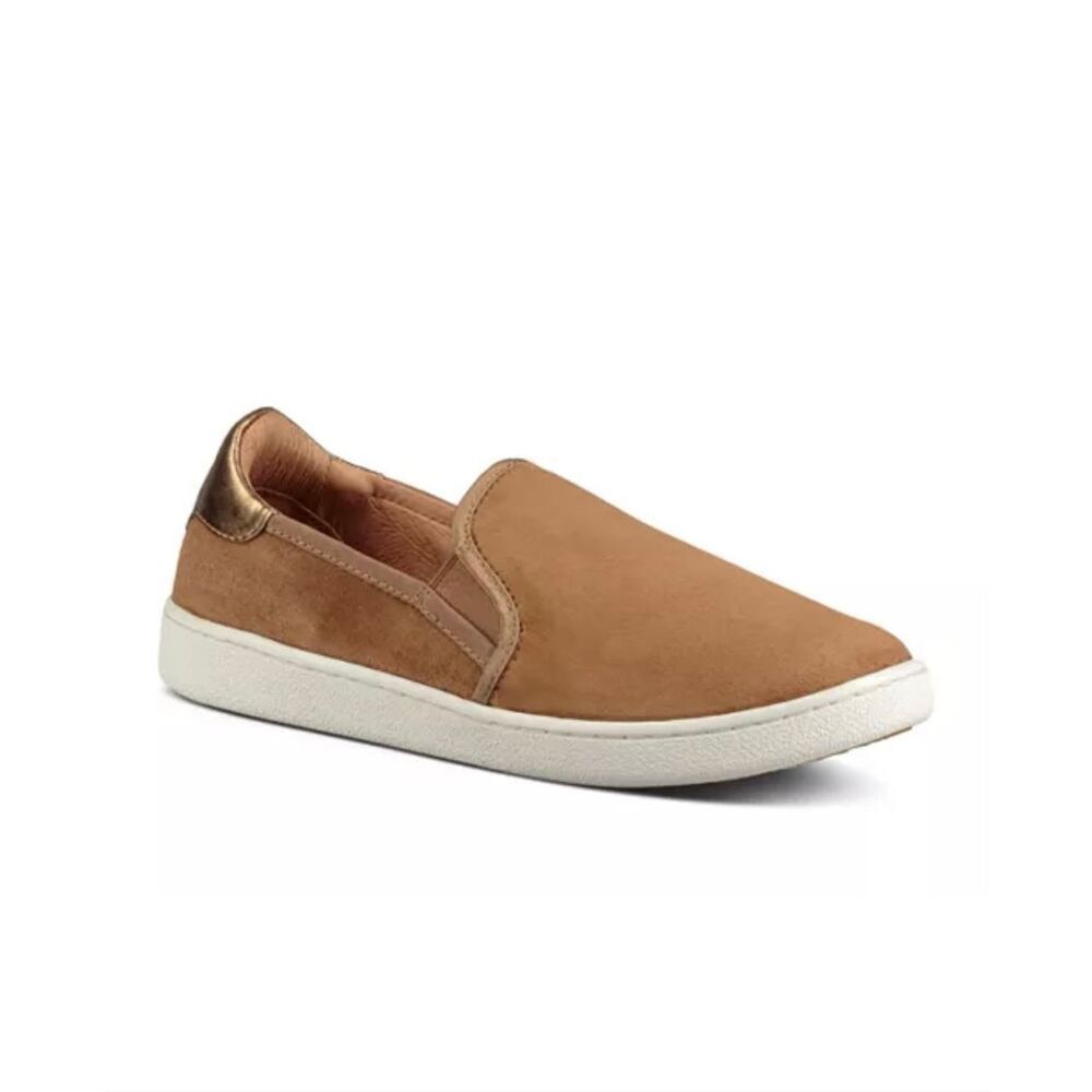 UGG Australia Women's 9 Cas Leather Slip On Sneakers Tan Brown Flats Causal